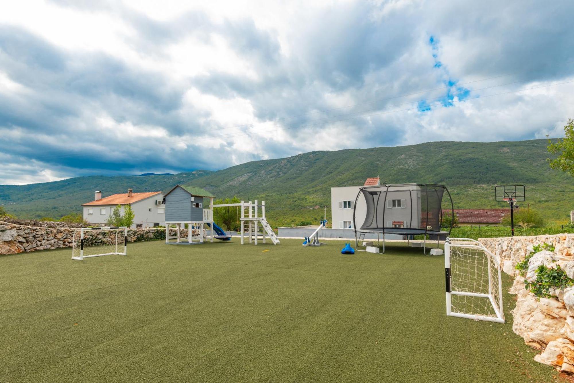 Villa Hill Stars, Makarska- Slivno Slivno  外观 照片